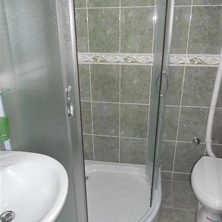 Uzor Apartment